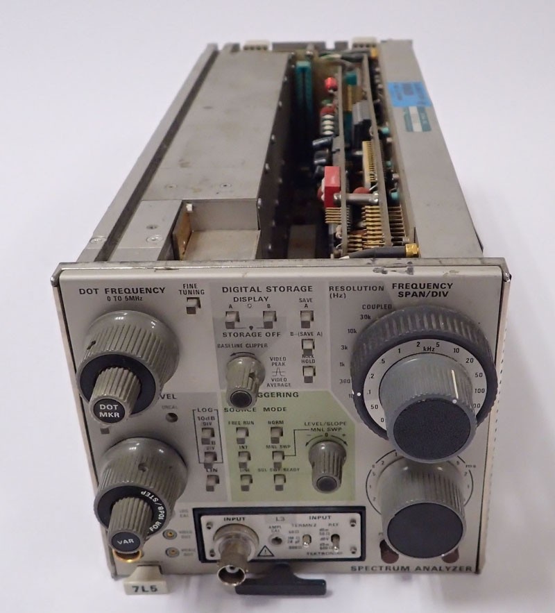 Tektronix 7L5 Spectrum Analyzer