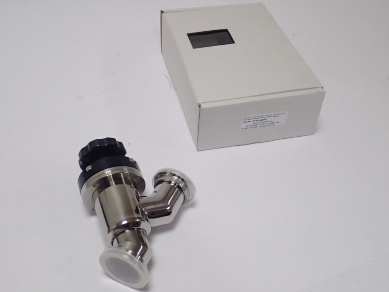304 Stainless Steel 'Y' In Line Valve, Viton Bonnet & Seat Seals, NW40 Flanges  SYVB-40NM New Open Box