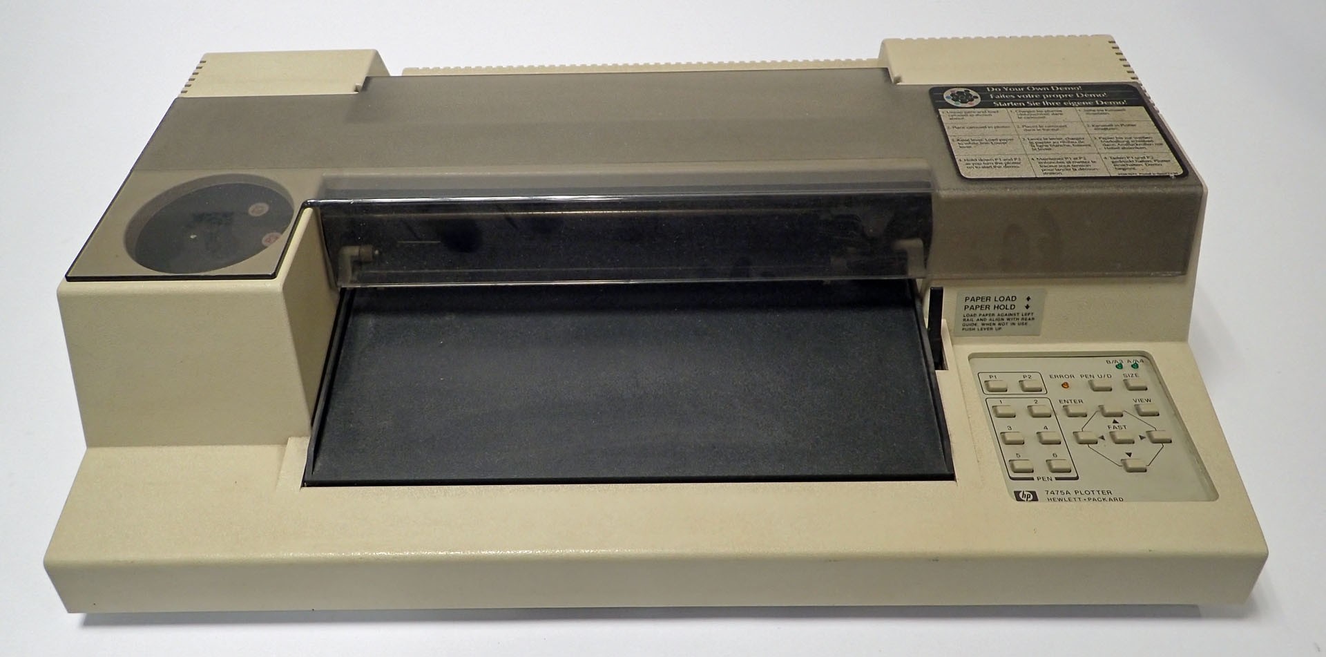 Agilent 7475A / HP 7475A Vintage Desktop Pen Plotter