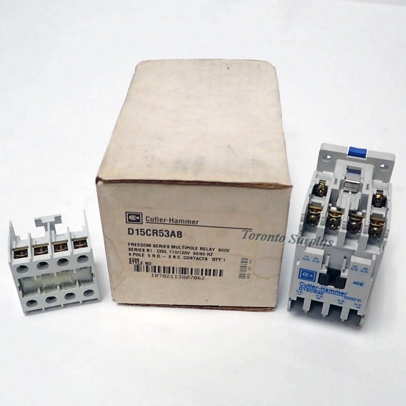 Cutler Hammer D15CR40 Ser.. B1 Relay 8 Pole 110/120V 50/60Hz w/ C320KGT13 Contact BNIB  /NOS