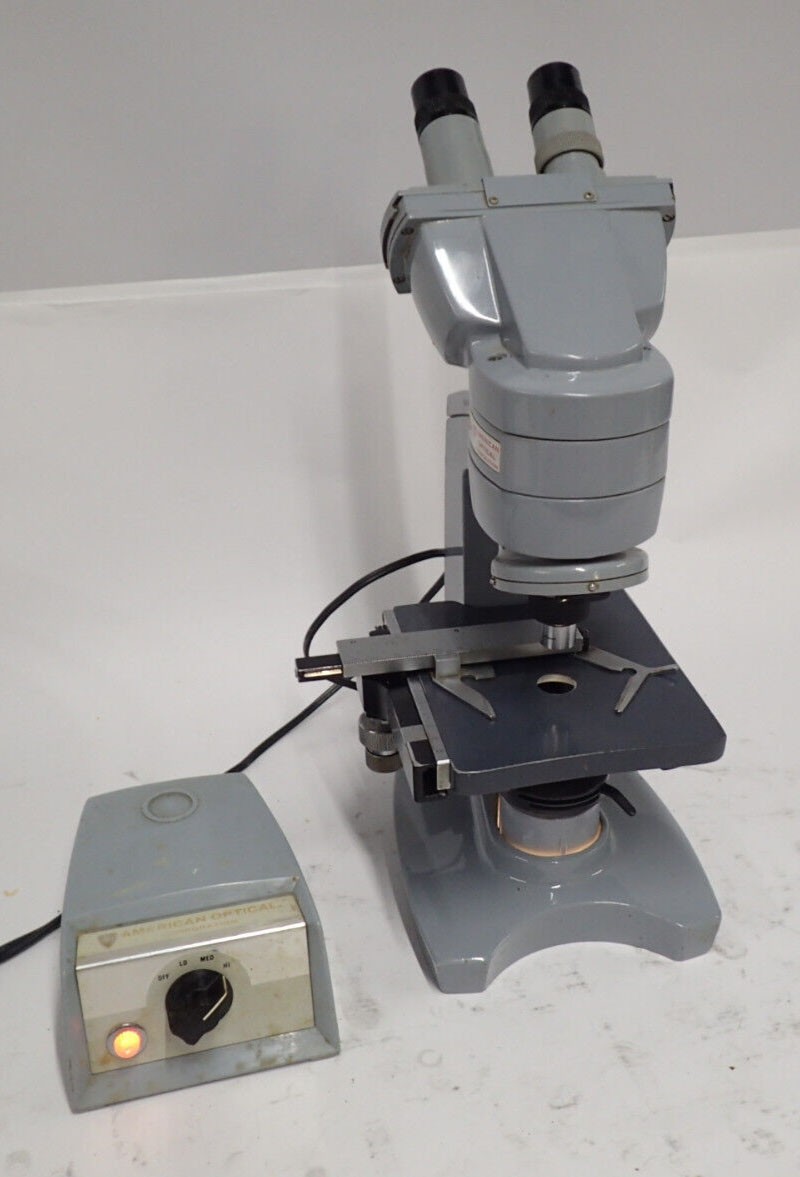  American Optical Corporation Fifty 60-215 Binocular Microscope with 3,5 0.12 Objective and Power Supply