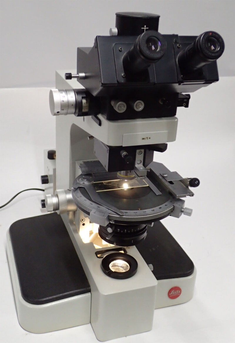 Leitz Wetzlar Orthoplan Trinocular Microscope+Infinity/-/30 NPL 10X/0.20P Objective+360° Stage