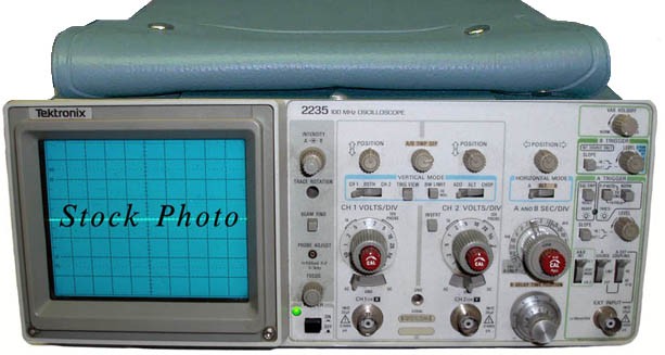 Tektronix 2235 - 100MHz Oscilloscope Portable OPT 002 Pouch