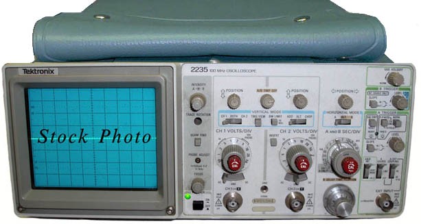 Tektronix 2235 - 100MHz Oscilloscope Portable OPT 002 Pouch