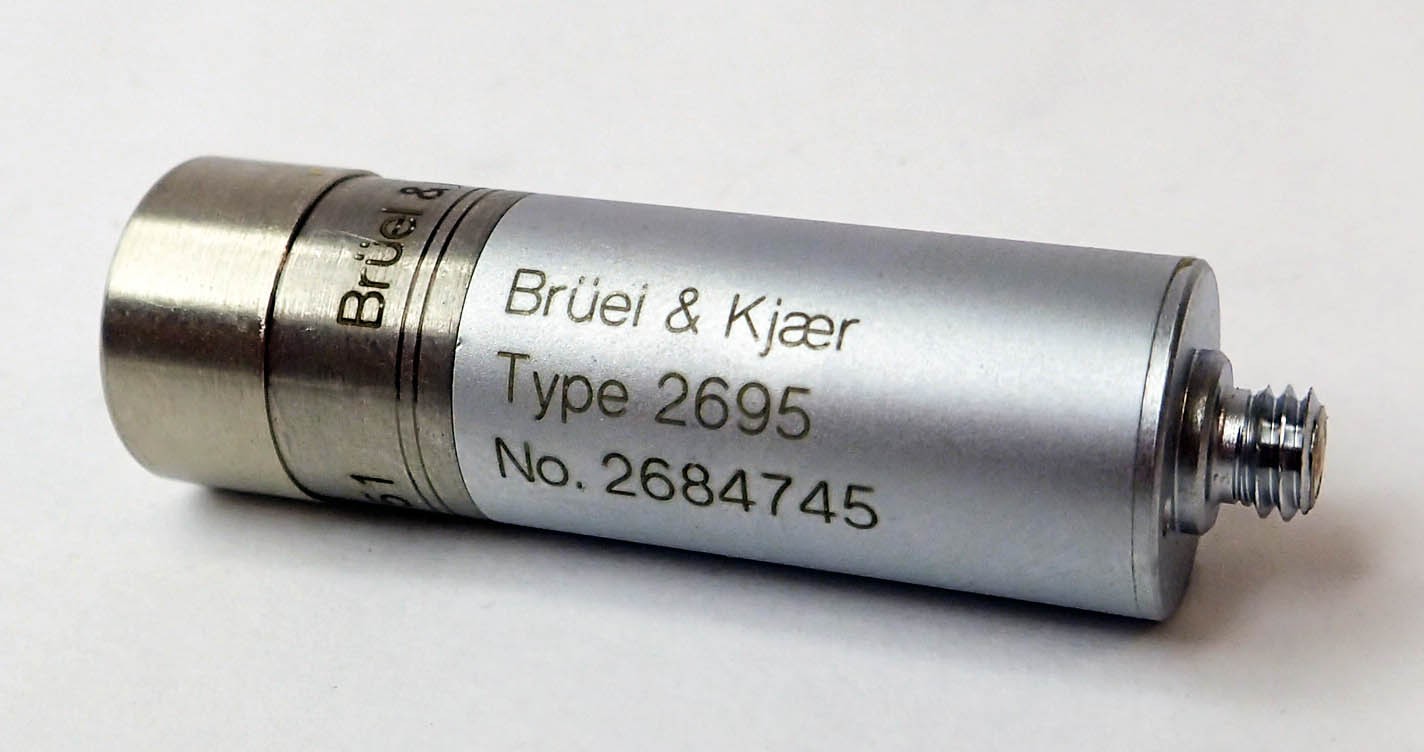 Bruel & Kjaer 2695 1/2" inch DeltaTron Microphone Preamplifier 
