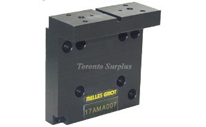 Melles Griot 17 AMA 007 /AMA007 Nanopositioning Short Fixed Platform Bracket