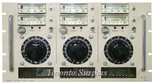 Tech 5 Ltd. 80330 Control Unit / Variac, 3 Superior Electric Q116U Variacs in a Rackmount Enclosure, 0-140 VAC, 0-9 A (Default)