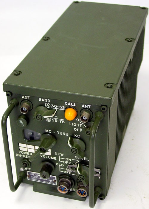R-442A/VRC Receiver Radio
