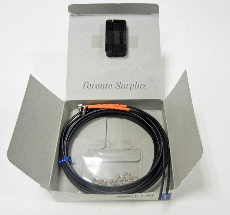 Omron E32-T11N Fiber Optic Sensor 