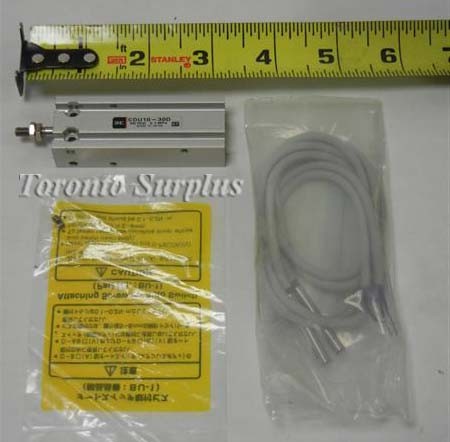 SMC Pneumatics CDU10-30D CDU Series Compact Cylinder, 0.7 MPa - BRAND NEW / NOS