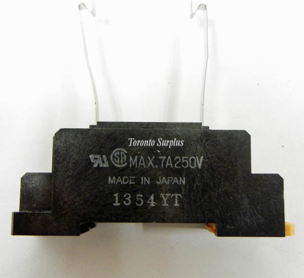 Omron 2-M4X10 / 2M4X10 Relay Socket