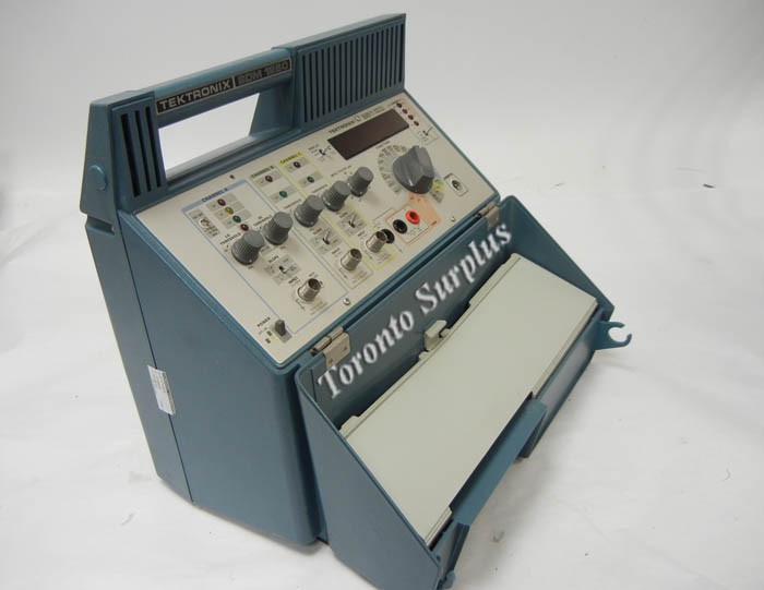 Tektronix 851 BDM1250