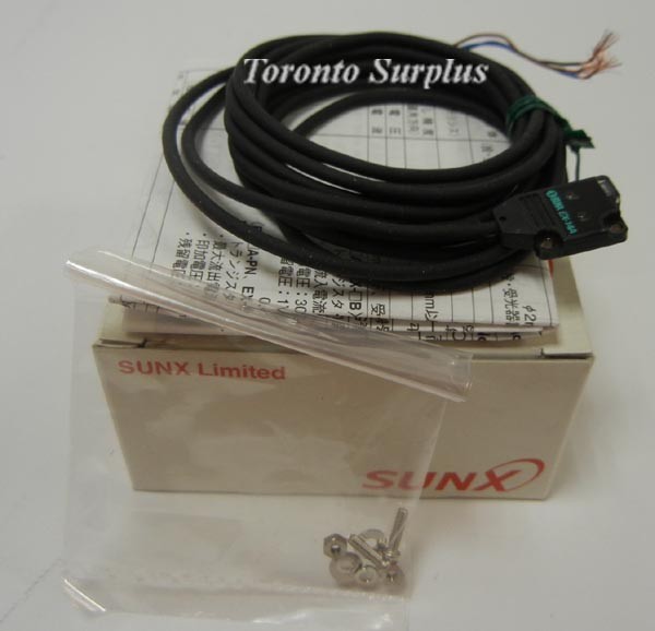 Sunx EX-14A EX-10 Series Convergent Reflective, Diffused Beam Type, Front Sensing, Ultra-Compact Photoelectric Sensor, Amplifier Built-in, 12-24VDC, BNIB, NOS 