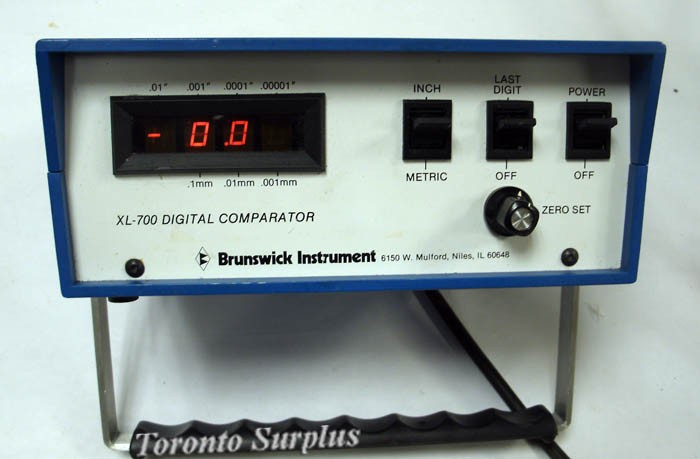 Brunswick Instruments XL 700 Digital Comparator 120VAC