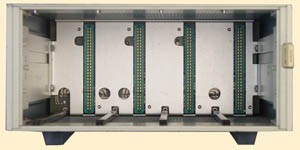Tektronix TM504 Mainframe, 4 Plug-In Slots (single-width) for 500 Series Plug-Ins