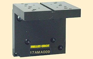 Melles Griot 17 AMA 009 /AMA009 Nanopositioning Fixed Platform Bracket - BRAND NEW/NOS