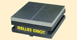 Melles Griot 17 HFV 001 / HFV001 Nanopositioning Standard V-Groove Fiber Holder with 2 Magnetic Clamps - BRAND NEW/NOS