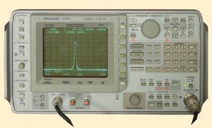 Tektronix 2795 Spectrum Analyzer 100Hz - 1.8GHz