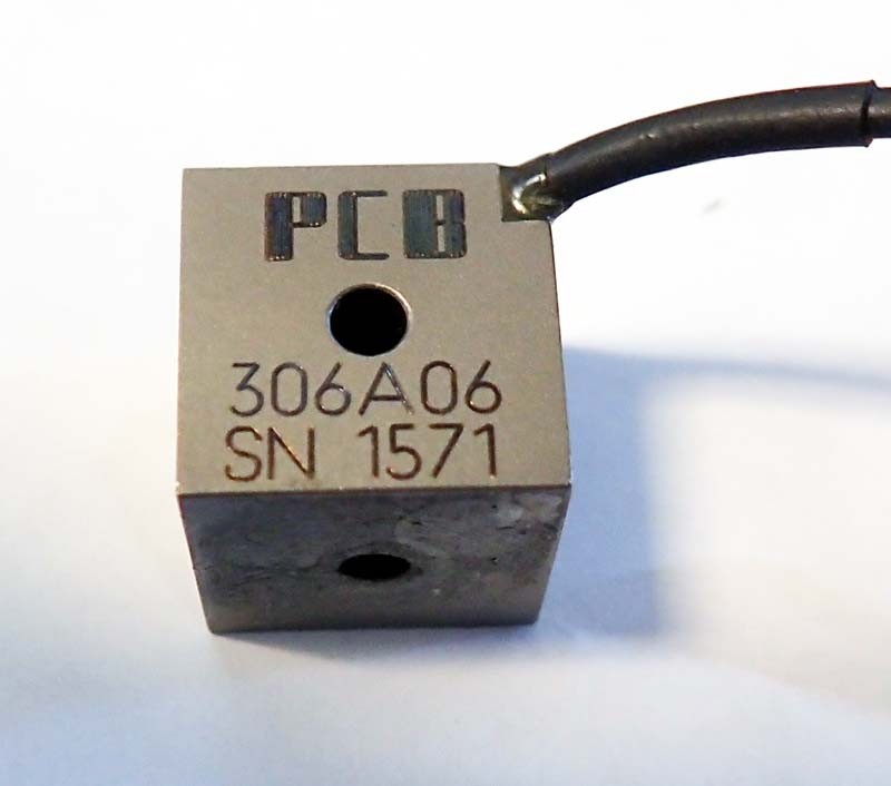 PCB Piezotronics 306A06 Triaxial Quartz Accelerometer 