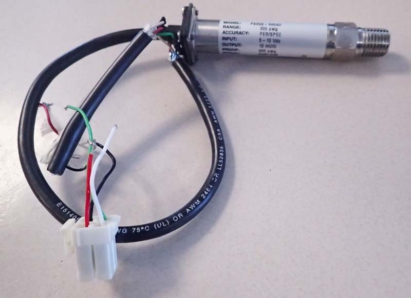 Omega PX602-300GV Pressure Transducer, 300 PSIG, 5-10Vdc, 10 mV/V