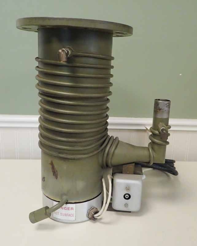 Varian Type 0187 High-Vacuum, Oil-Diffusion Pump