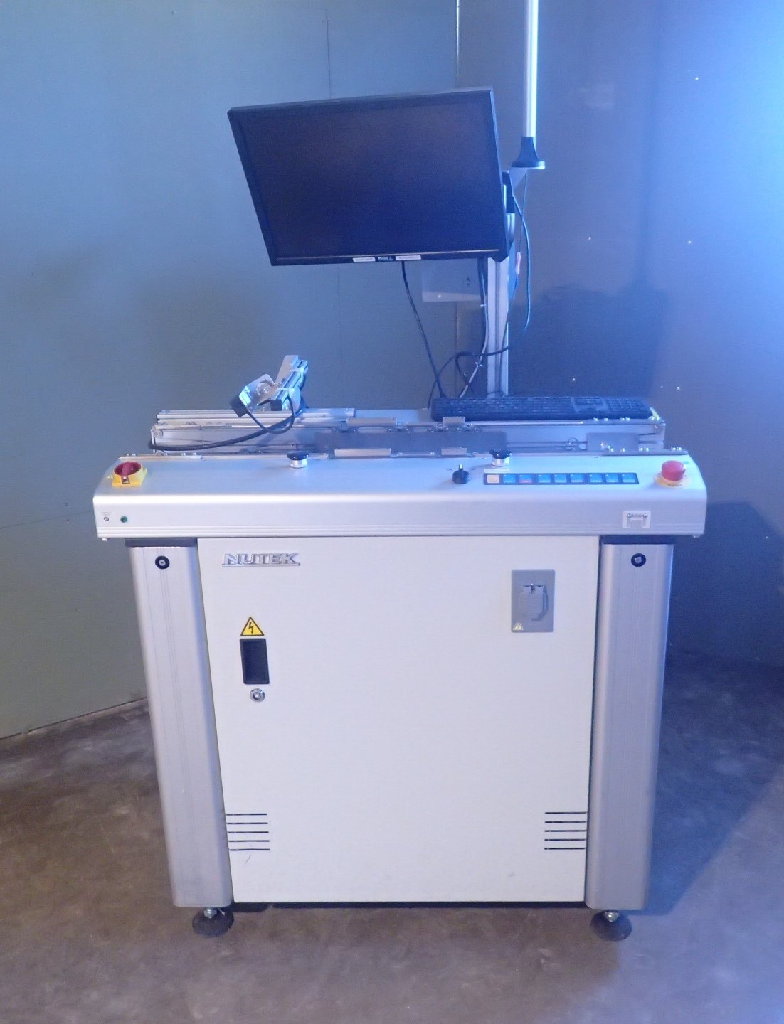 NuTek NTM510RCM 1016(S) Medium-Width Reject/Inspection Conveyor