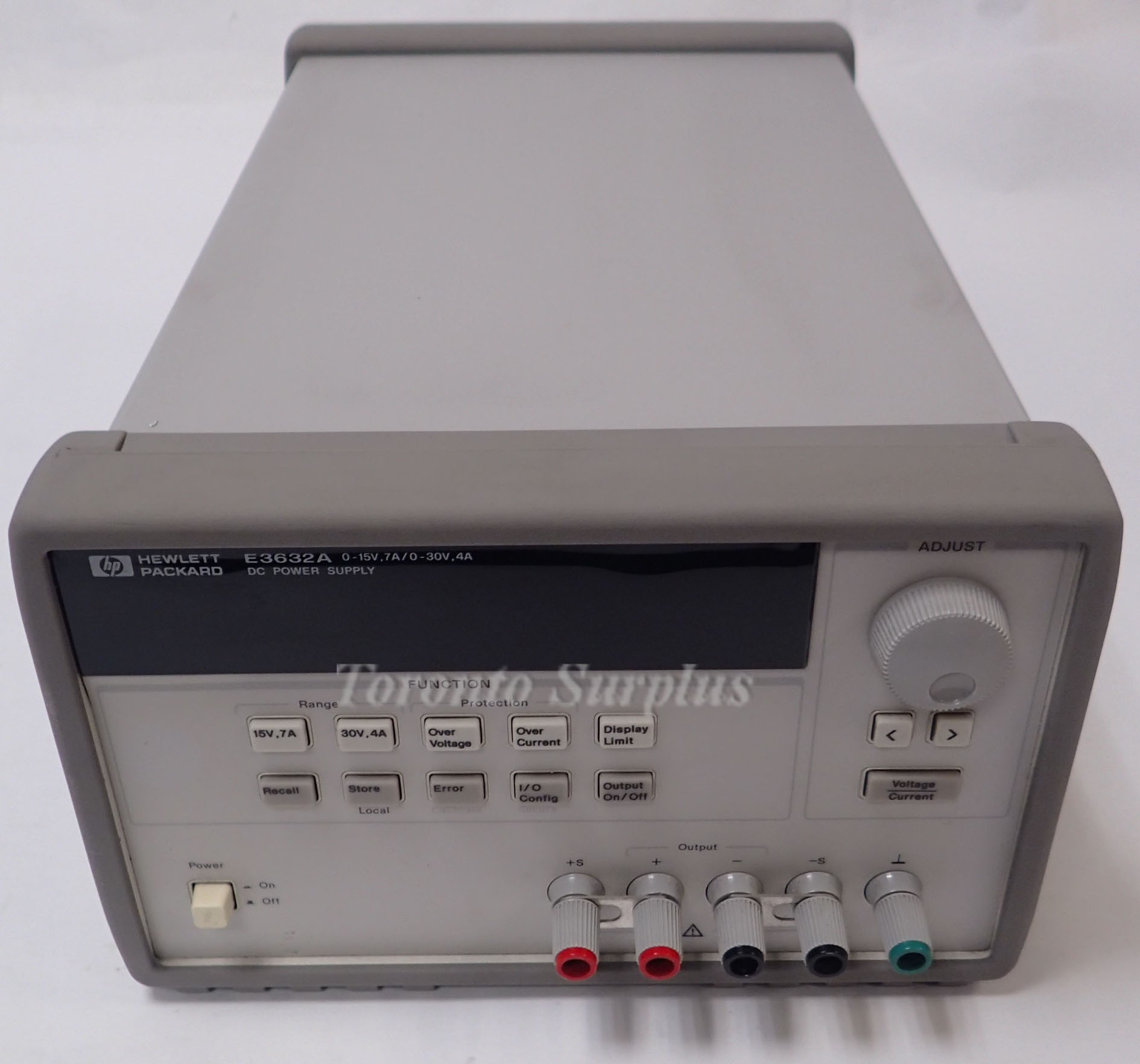 HP E3632A DC Power Supply 0-15V, 7A / 0-30V, 4A