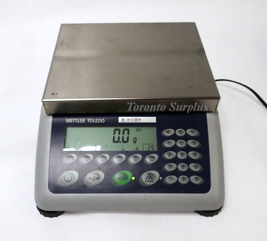 Mettler Toledo BBA442-6 PD Counting and Weighing Scale