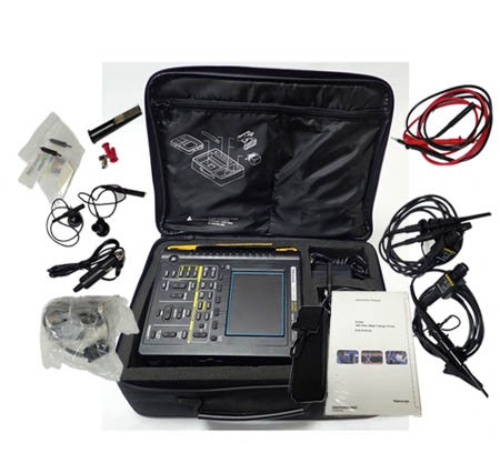 Tektronix THS720P Handheld Battery Operated Oscilloscope/DMM/Power Analyzers