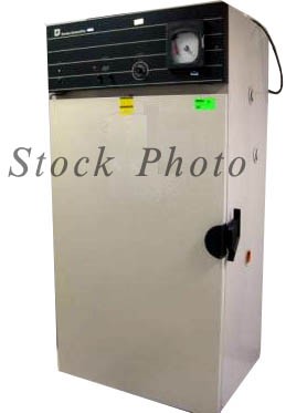 Forma Scientific 3932 CO2 Incubator