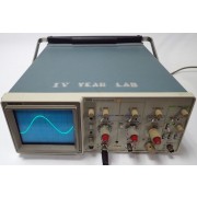 Tektronix 2213 - 60 MHz Dual Trace DC Oscilloscope