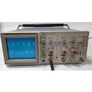 Tektronix 2213A - 60 MHz Dual Trace DC Oscilloscope