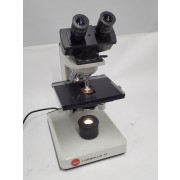 Ernst Leitz Wetzlar GMBH Laborlux 11 020-435.028 Binocular Microscope L20/0.32 PL 2.5/0.08 10/0.25 PHACO 1 Objectives 120Vac