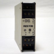 Schmersal Sicherheitsbausten AES1136 Safety Control Monitor Relay Module 24 VDC BRAND NEW / NOS