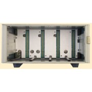 Tektronix TM504 Mainframe, 4 Plug-In Slots (single-width) for 500 Series Plug-Ins