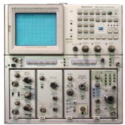 Tektronix 7854 - 400 MHz, Wave Form Sampling Oscilloscope Mainframe with Digital Storage