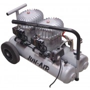 Jun-Air 12-20 Compressor 20L/5.3 US Gal, Max Pressure 8 bar/120 psi - Excellent Condition   