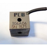 PCB Piezotronics 306A06 Triaxial Quartz Accelerometer 