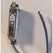 Omron E3X-A51 Fiber Optic Sensor