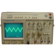 Tektronix 2465 DM / 2465DMM 300 MHz  Oscilloscope, 4 Trace WITH DMM                                                       